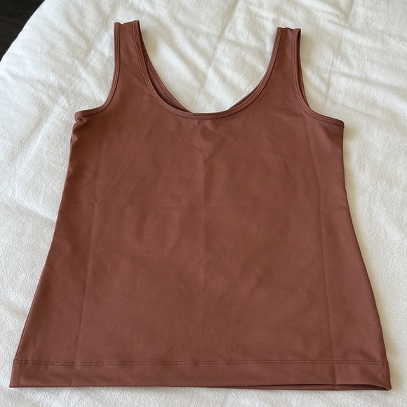 Banana Republic Undershirt - Picture 2 of 3